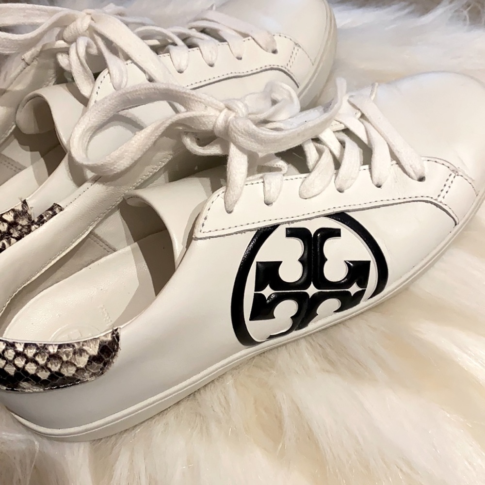 Tory Burch Sneakers